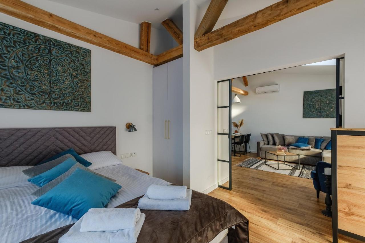 Rezydencja Ornak 5 - Stylowe Apartamenty Z Balkonami I Jacuzzi, 5 Min Pieszo Do Krupowek, Izby Podhalanskie Zakopane Exterior foto