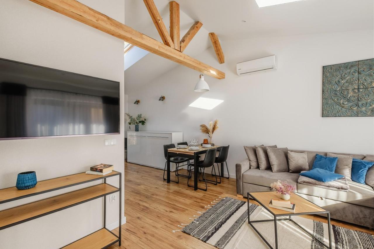 Rezydencja Ornak 5 - Stylowe Apartamenty Z Balkonami I Jacuzzi, 5 Min Pieszo Do Krupowek, Izby Podhalanskie Zakopane Exterior foto